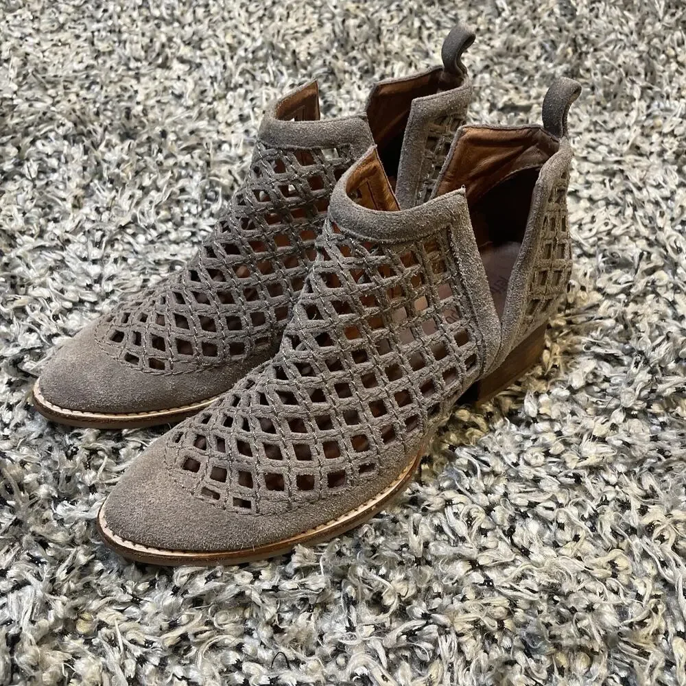 Jeffrey Campbell Taggart Brown Suede Leather Perforated Pointed Ankle Boot 6